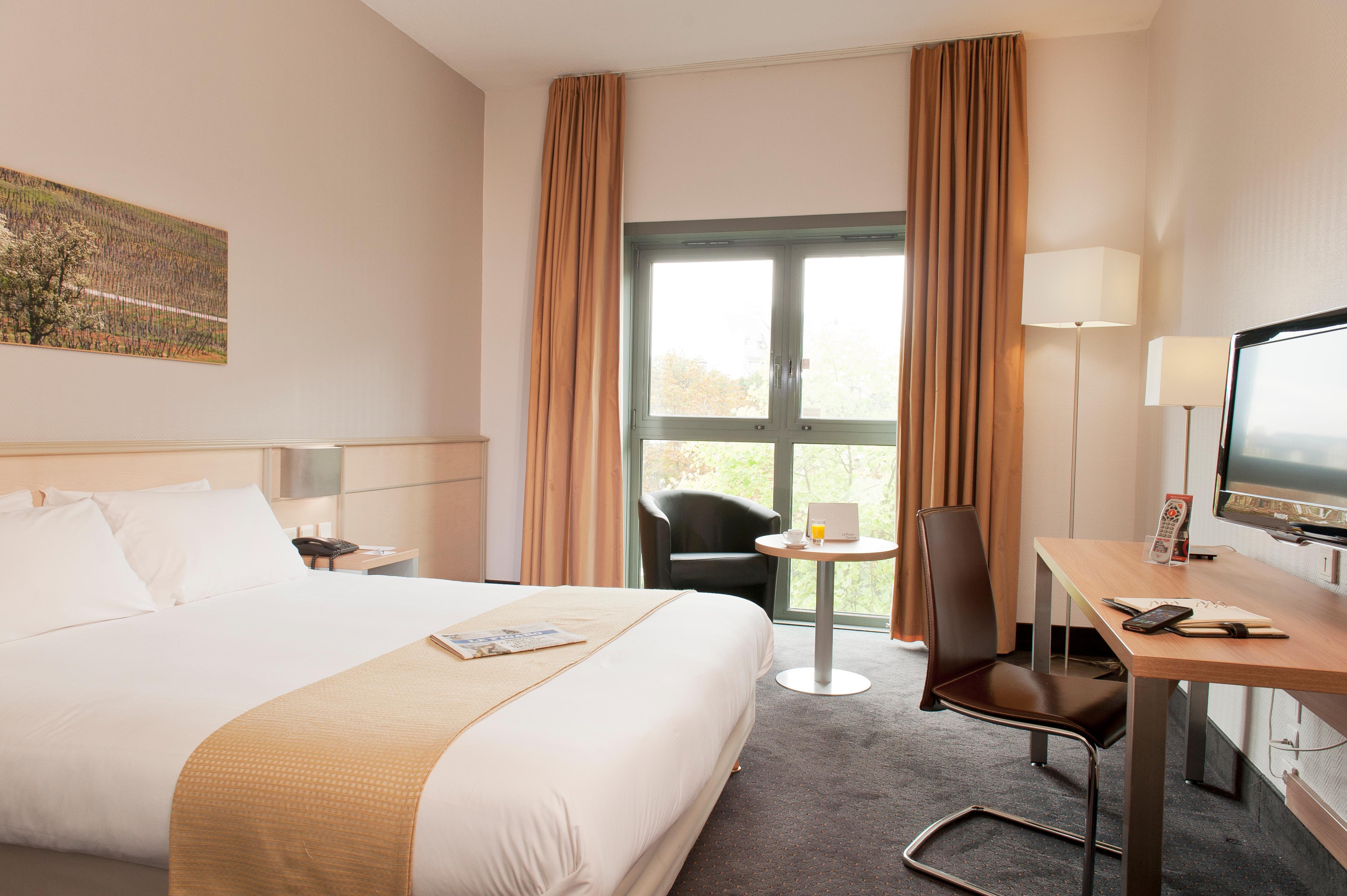 Novotel Tours Centre Gare Exterior foto