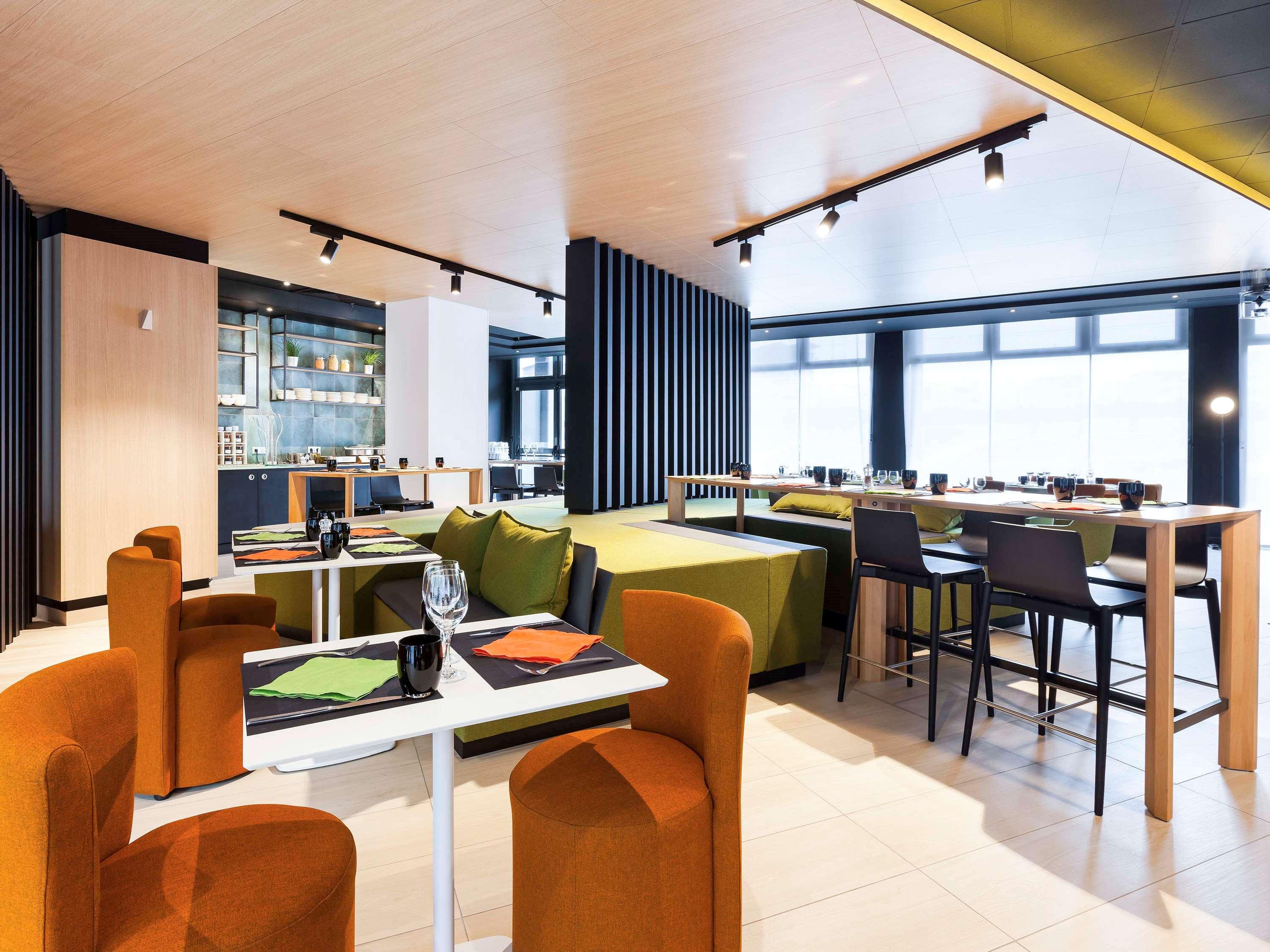 Novotel Tours Centre Gare Exterior foto