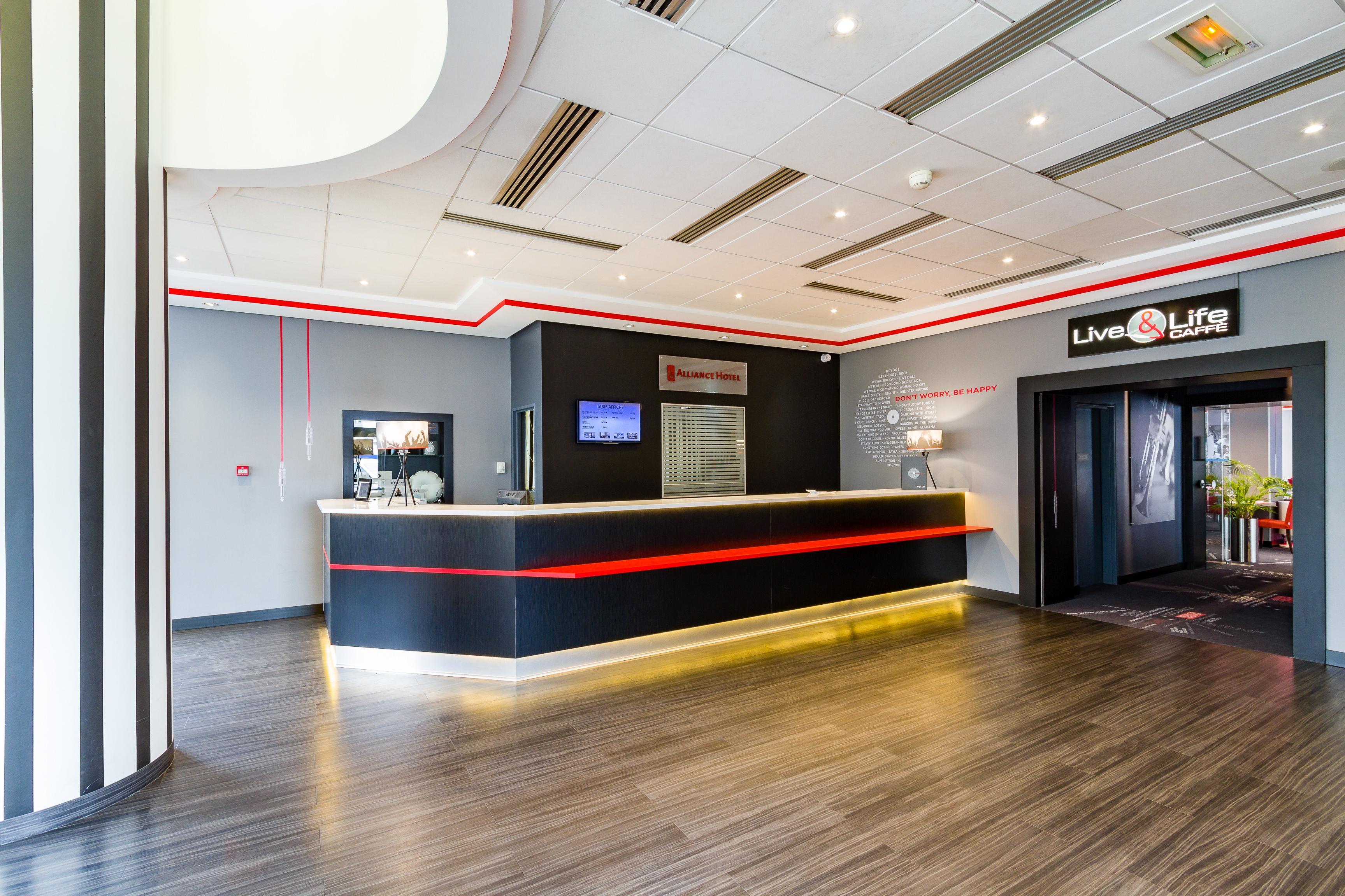 Novotel Tours Centre Gare Exterior foto