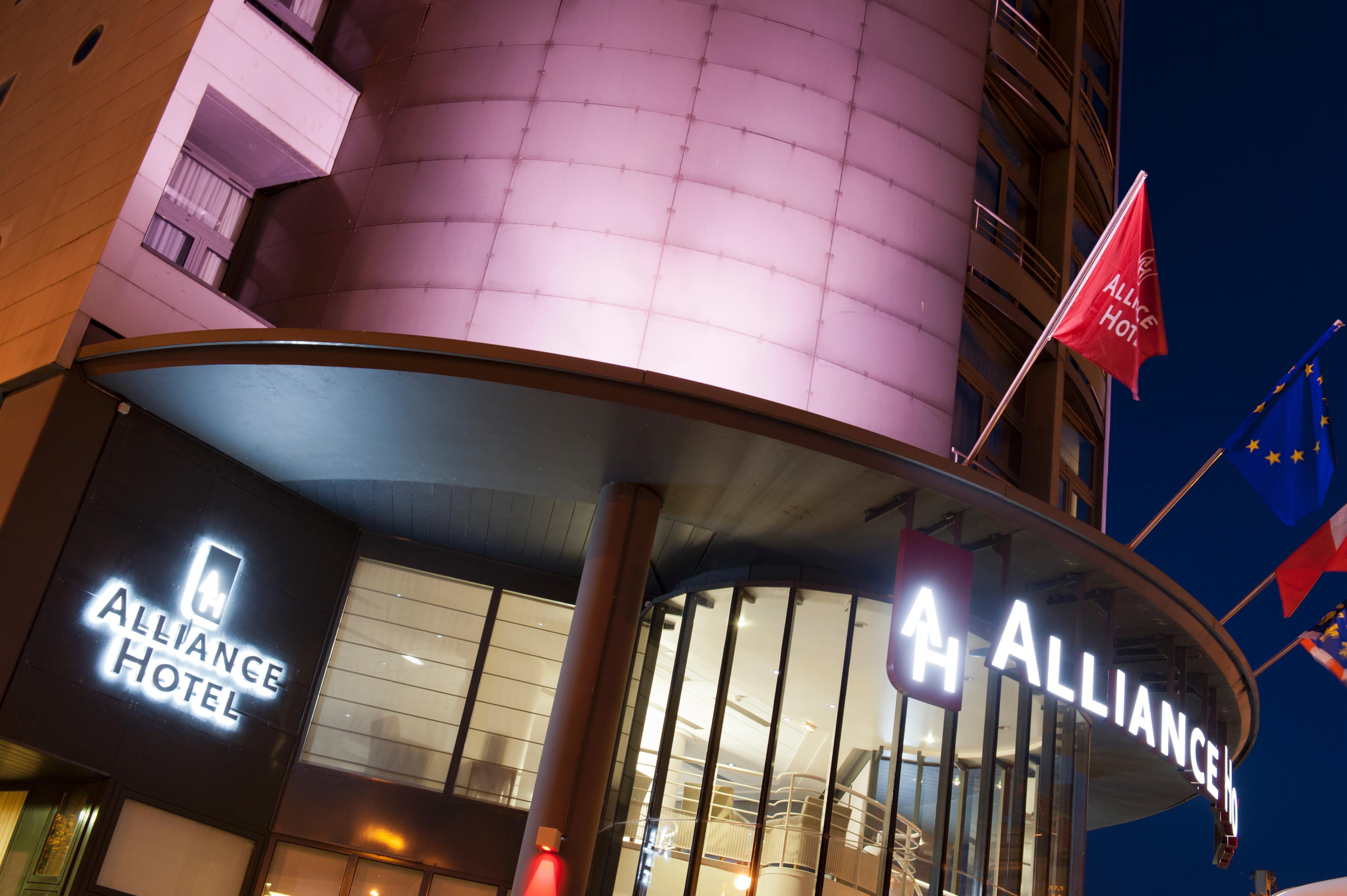 Novotel Tours Centre Gare Exterior foto