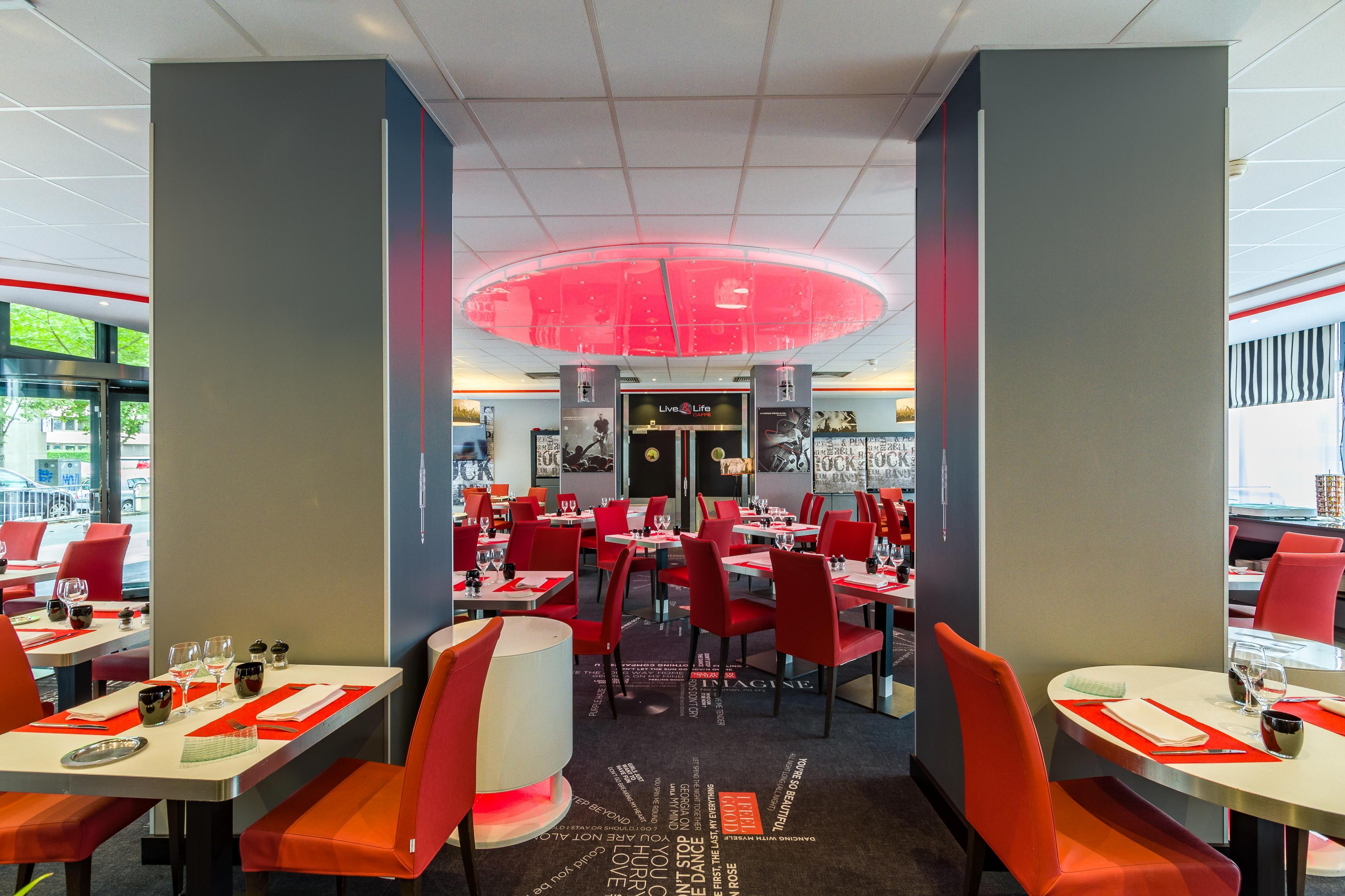 Novotel Tours Centre Gare Exterior foto