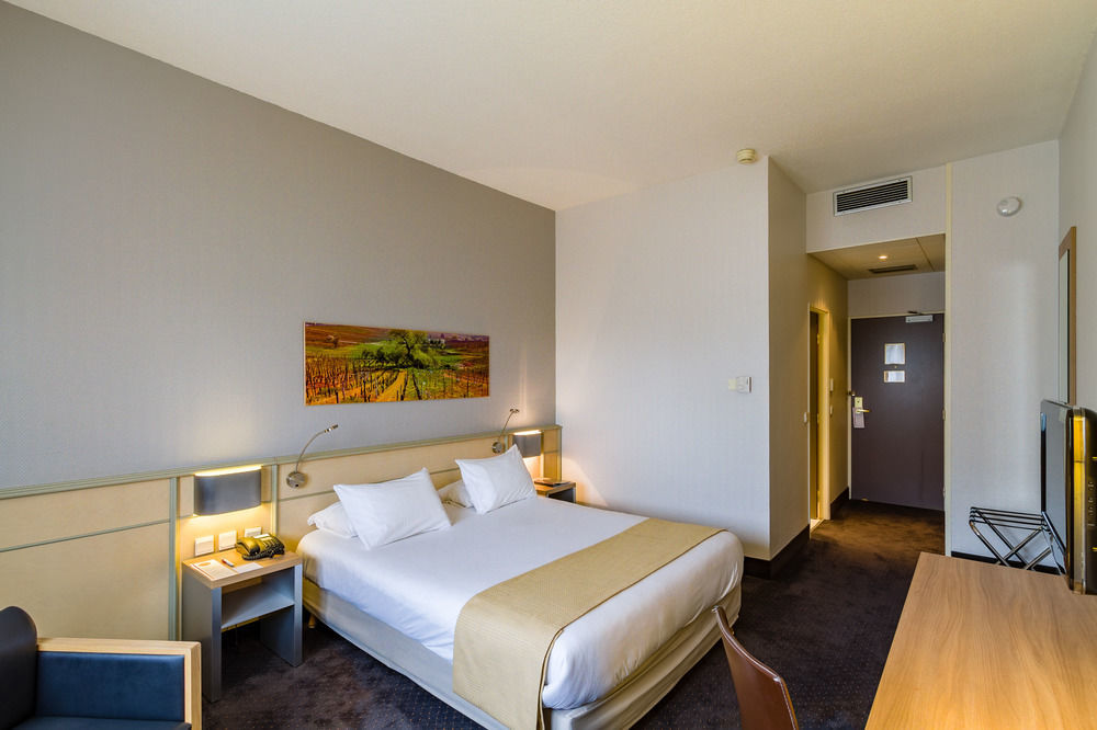 Novotel Tours Centre Gare Exterior foto